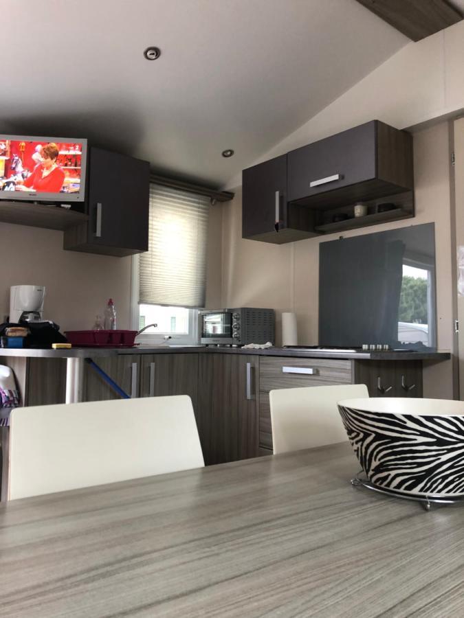 Céline Mobil home Port-la-Nouvelle Kültér fotó